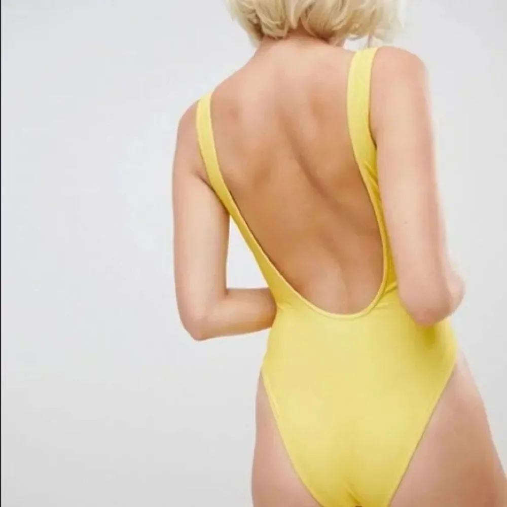 The Simpsons x ASOS Design Lisa Simpson One Piece Swimsuit Size 18 NWT